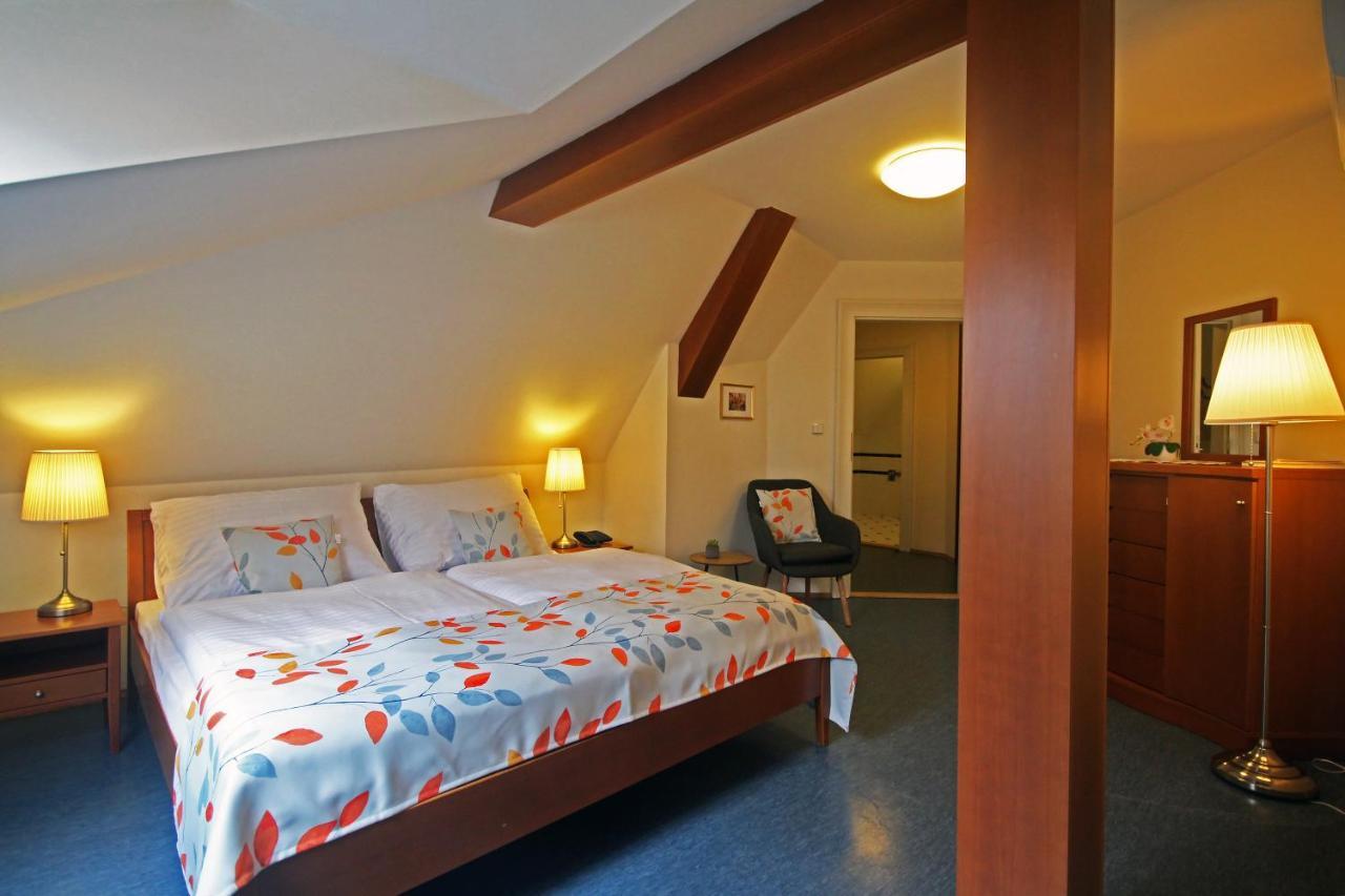 Sibelius Apartments Prága Kültér fotó