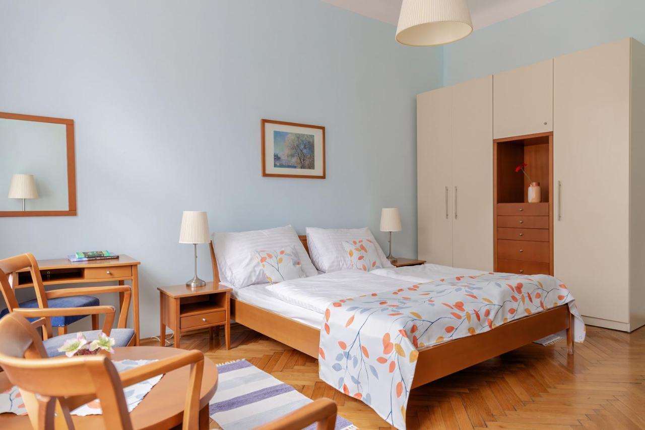 Sibelius Apartments Prága Kültér fotó