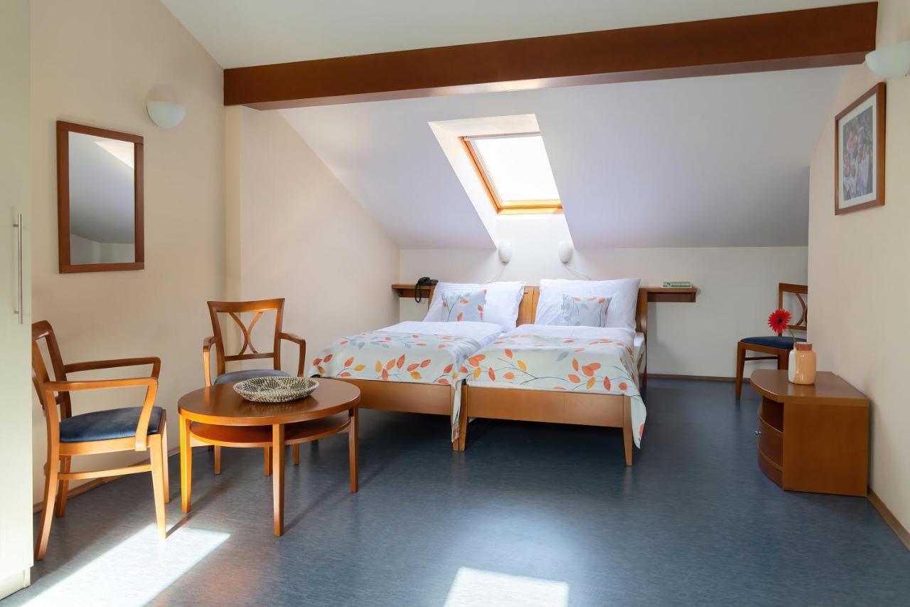 Sibelius Apartments Prága Kültér fotó